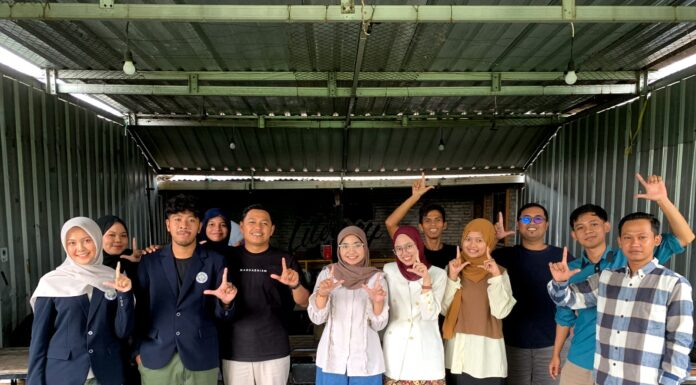 PERINGATI HARI ANAK DAN HARI GURU: GUBUK TULIS, DUDUK BACA, DAN OASE INSTITUTE ADAKAN OASE TALKS MEMBAHAS LEMBAGA PENDIDIKAN SEBAGAI RUANG AMAN BAGI ANAK